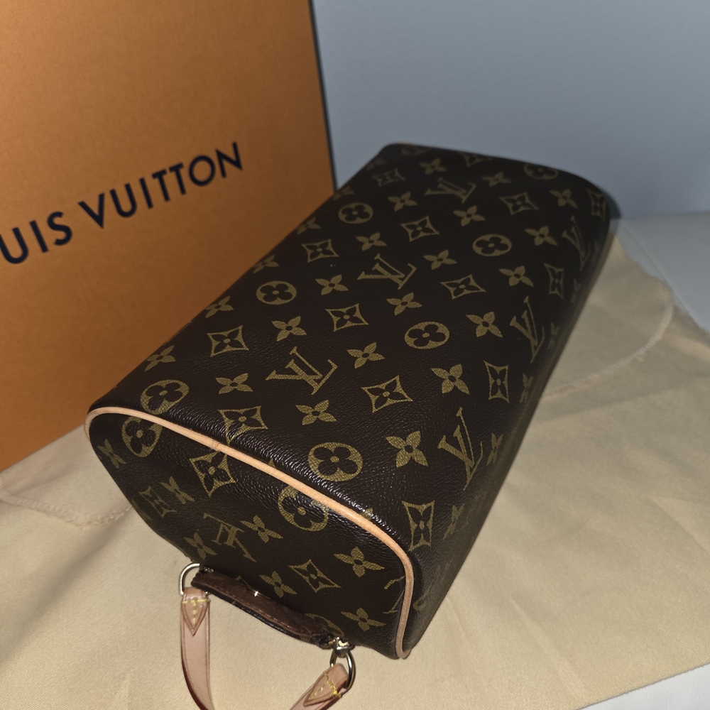 Louis Vuitton Brown Monogram Canvas Leather Toiletries Bag - Picture 4 of 7
